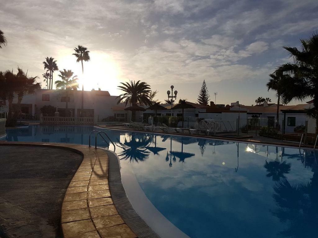 Central Luxurious Apartment Wifi Netflix Caleta de Fuste Exterior foto